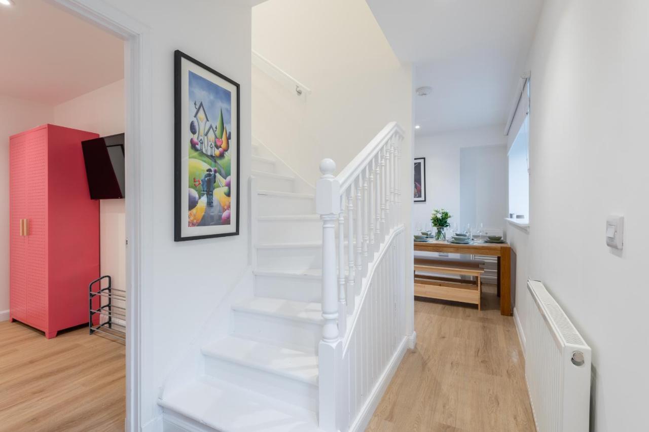 The Pinkish House - 4 Bed Home In The Town Centre Blairgowrie and Rattray Bagian luar foto