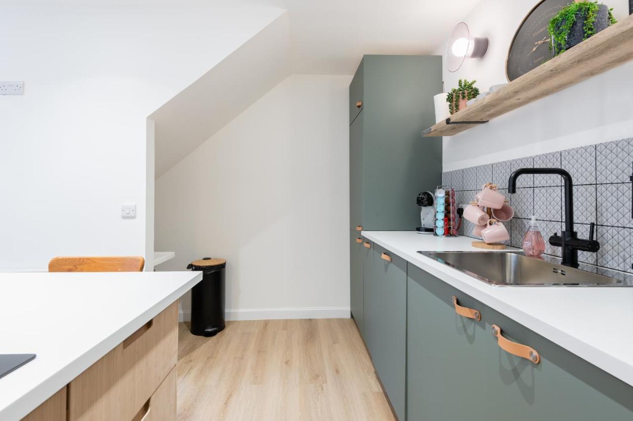 The Pinkish House - 4 Bed Home In The Town Centre Blairgowrie and Rattray Bagian luar foto