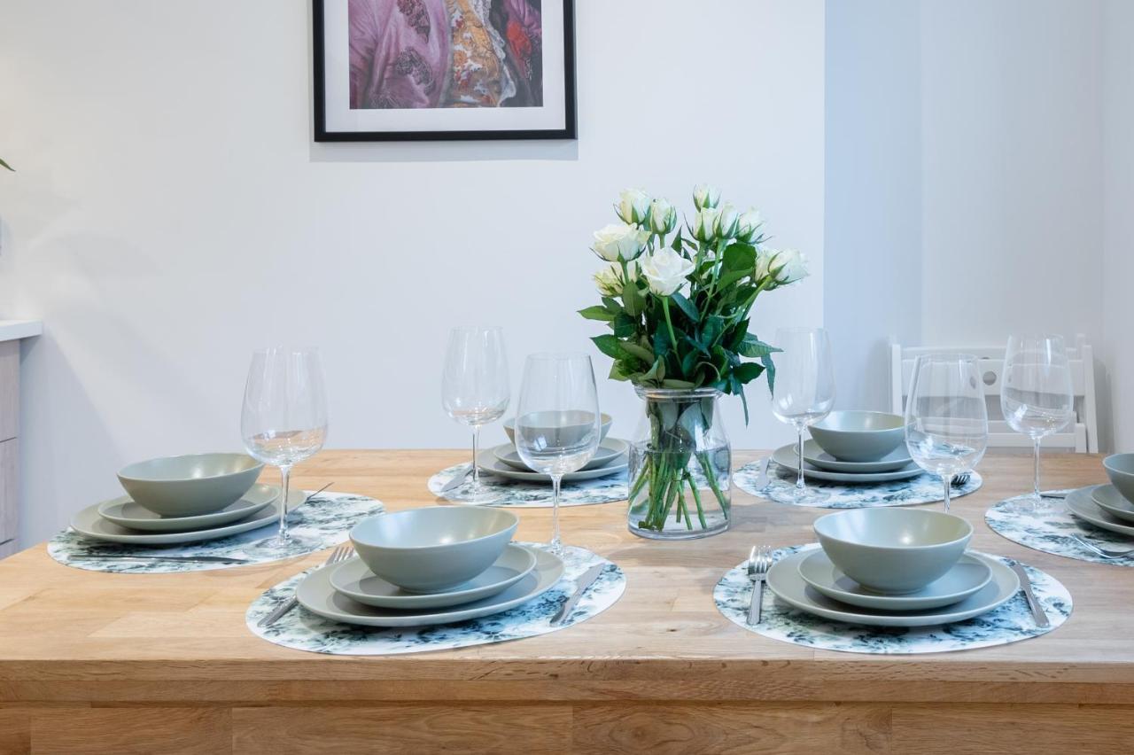 The Pinkish House - 4 Bed Home In The Town Centre Blairgowrie and Rattray Bagian luar foto