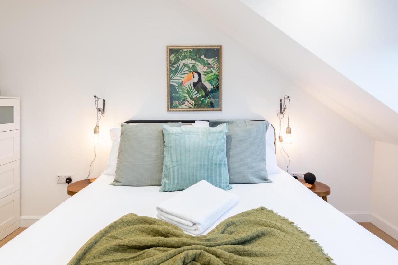 The Pinkish House - 4 Bed Home In The Town Centre Blairgowrie and Rattray Bagian luar foto