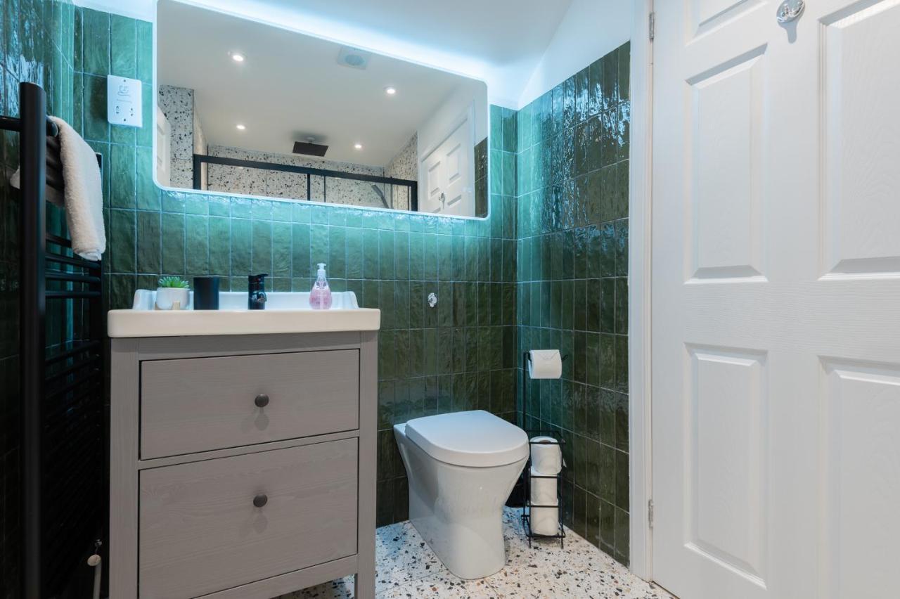The Pinkish House - 4 Bed Home In The Town Centre Blairgowrie and Rattray Bagian luar foto