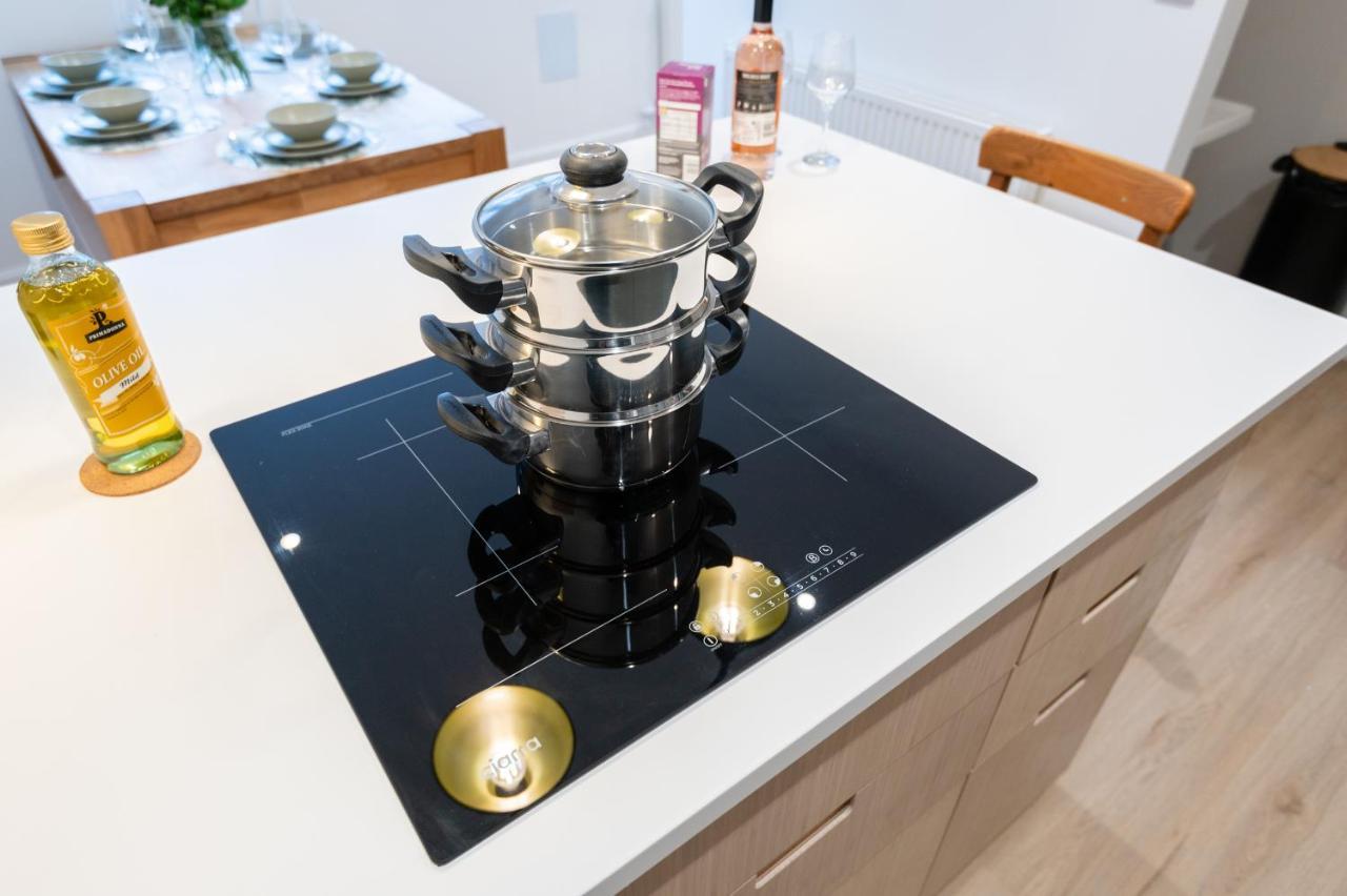 The Pinkish House - 4 Bed Home In The Town Centre Blairgowrie and Rattray Bagian luar foto